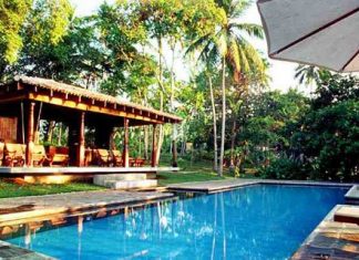 7 sexy skinny dips (private and most luxurious places)