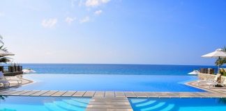 30 Spectacular Infinity Pools That Will Rock Your Senses