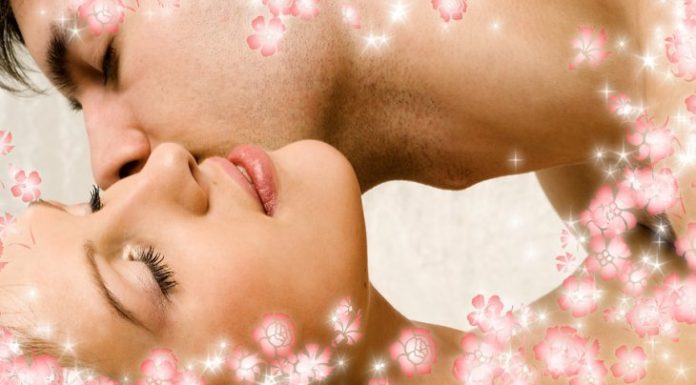 7 THINGS YOU DIDN’T KNOW ABOUT KISSING