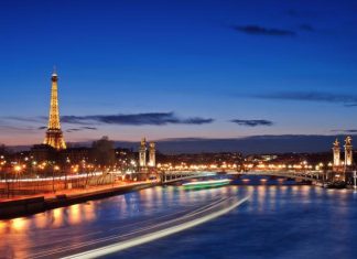 7 THINGS TO DO IN PARIS