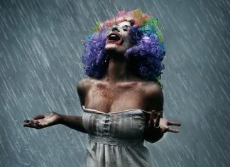 Surreal And Dreamlike Photography By Rosie Hardy