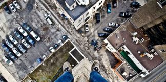 Life On The Edge – Dennis Maitland