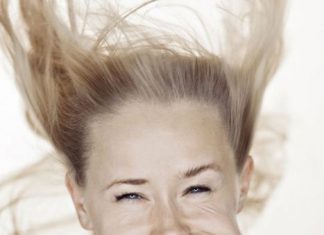 Tadas Černiauskas’ ‘Bl0w Job’ Series