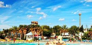 9 WILD WATER RIDES AROUND THE WORLD