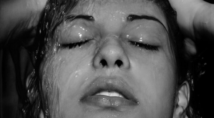 Diego Fazio’s Photorealistic Pencil Drawings