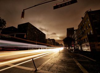 Photographs of a New York City Plunged Into Darkness After the Storm