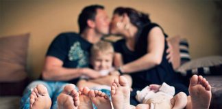 Are You Making This Common Mistake With Your Family When You Work?