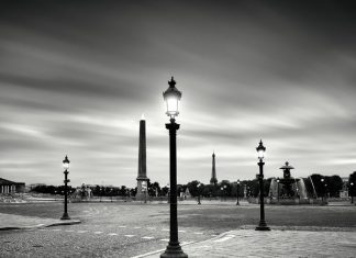 Paris in black & White by Damien Vassart