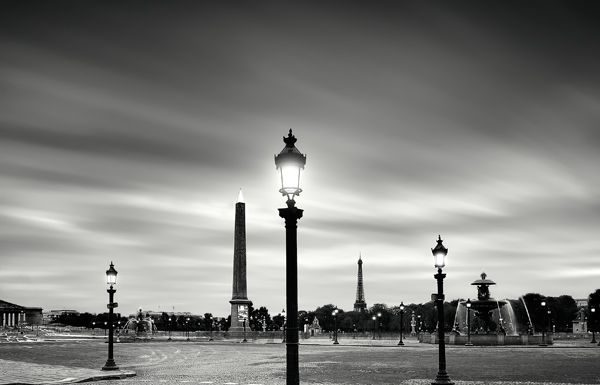 Paris in black & White by Damien Vassart