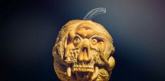 Creepy Pumpkin Carving Timelapse by Chris Soria