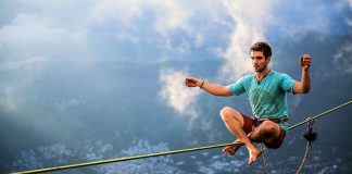Extreme Walk by Brian Mosby on a Tightrope – Rio de Janeiro