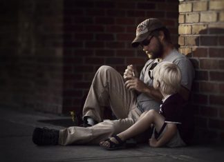 30 Sweet And Beautiful “Father And Son” Photos