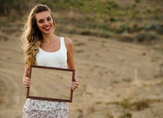 Mirrored Reflections Create Intriguing Illusions by Barbara Scerbo