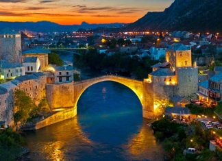 Leap of faith: Jumping off the Old Bridge in Mostar