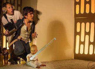 Awesome parents recreate famous movie scenes with their adorable baby