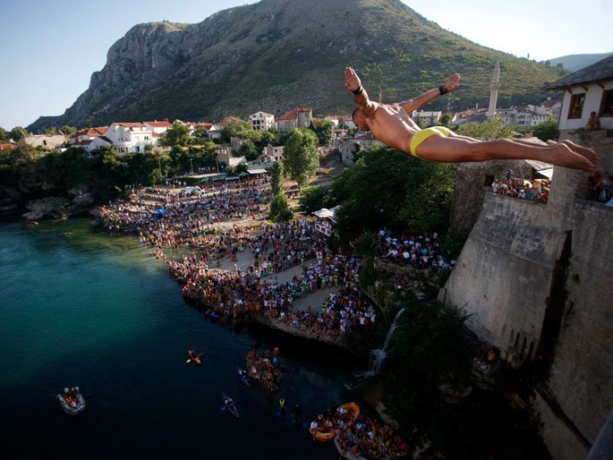 mostar bridge diving3