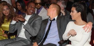 Guy Hilariously Photoshops Himself into Celebrity Photos