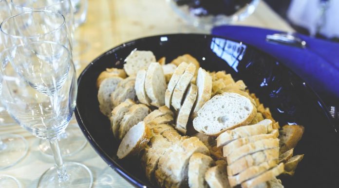 Get Ready For Halloween With These Couple Costumes That Actually Rock. Baguettebread