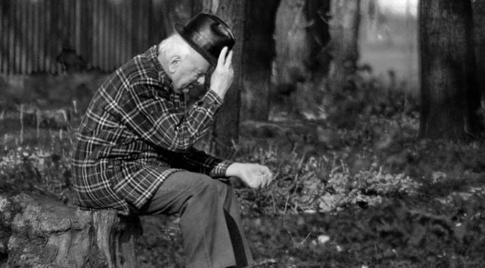 24 Thought Provoking Questions You Need To Answer To Know Yourself Better