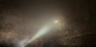 Underworld: The Intrepid Cave Photography of Robbie Shone