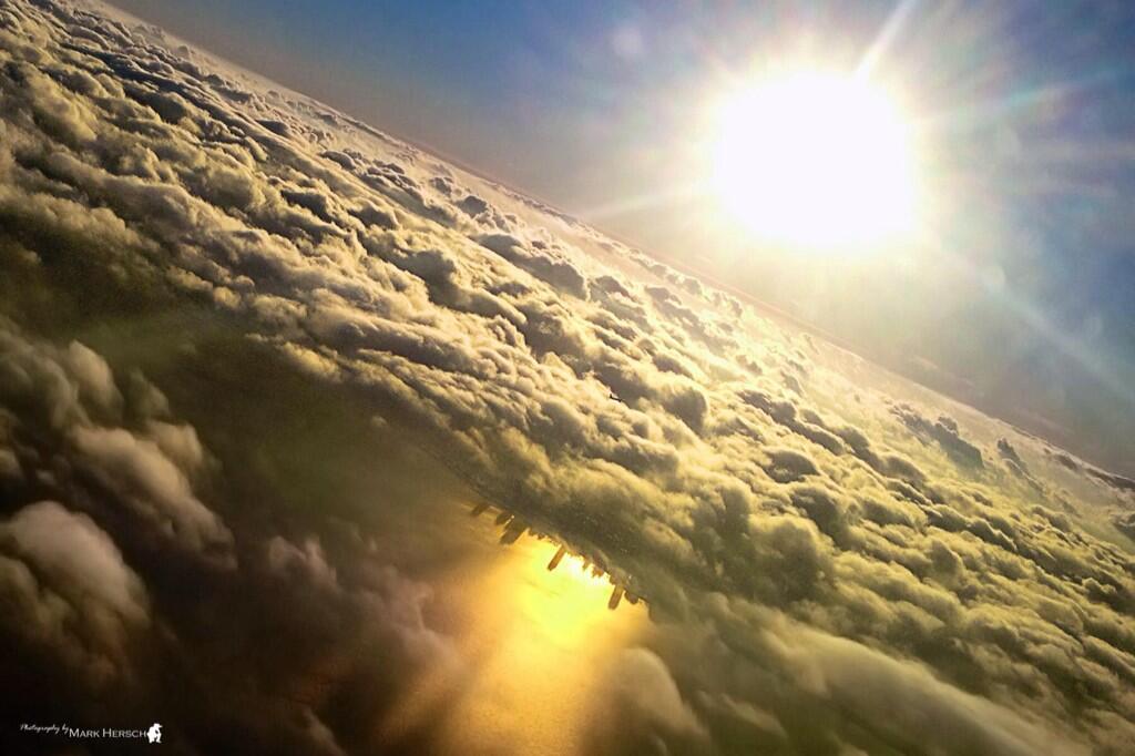best-photos-taken-from-an-airplane-12