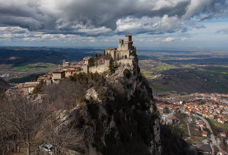 29 Dreamy Castles Around The World That Will Leave You Enchanted
