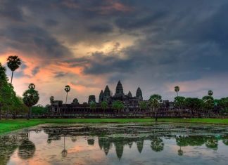 The Top 10 Greatest Landmarks in the World