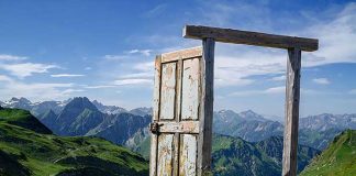 Some of the Most Beautiful Doors That Seem To Lead To Other Worlds