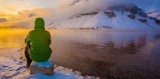 Adventurer spends days hiking to most remote areas of Canadian Rockies to capture mountains’ frozen beauty