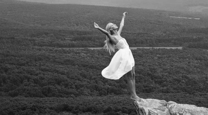 20 Soul stirring and Absolutely Touching Images From 2014 that will make you CRY