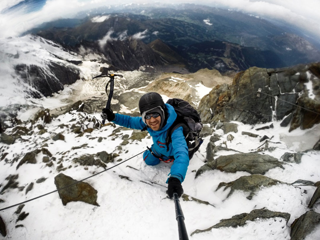 Some of the Most Extreme Selfies Around the Globe