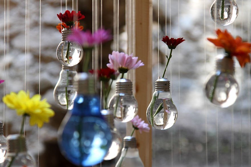 ideas-for-recycling-bulbs__880