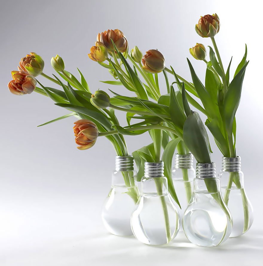 ideas-for-recycling-light-bulbs-2__880