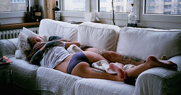 He Caught His Daughter Lying Bare Naked Next to a Stranger. His Reaction? Best Dad EVER