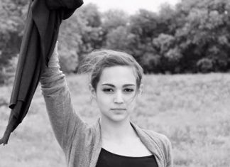 Defiant Iranian Women Uncover Their Hair To Protest Strict Laws On Wearing Hijab