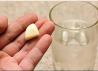 Why You Should Eat Garlic On An Empty Stomach