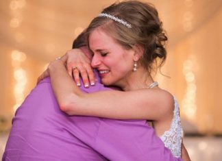 Bride Who Survived Cancer Shares Emotional Dance With Donor Who Saved Her Life