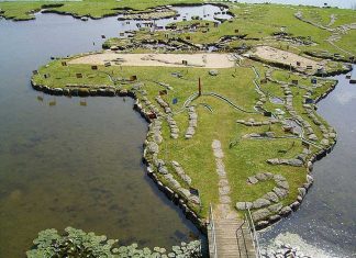 A Huge World Map on the Edge of a Lake. It Took One Man 25 Years to Build