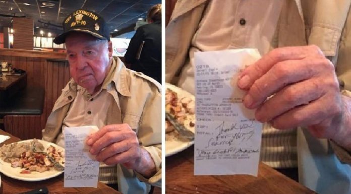 A Son And His Old father Had Lunch in a Restaurant, What He Left Behind Made the Entire Restaurant be in Dead Silence