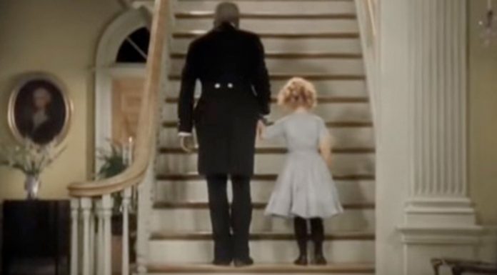 He Loves Super Hit “Uptown Funk” So He Transforms 66 Classic Movies Into A Music Video. AMAZING.