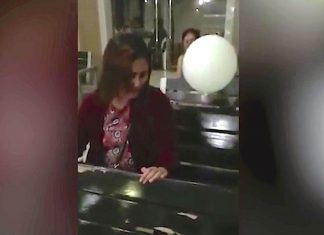 Mom Cries At Her Son’s Funeral, Now Watch The White Balloon. Unbelievable.