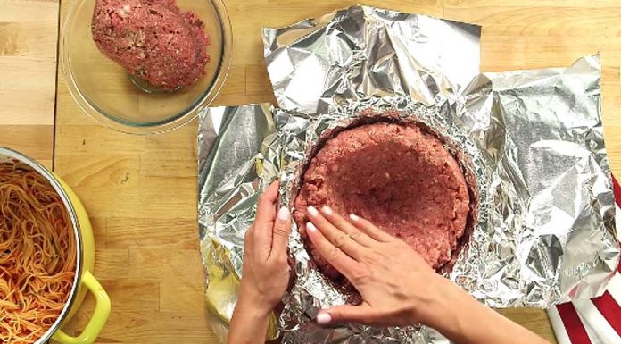 Pressing Meat Into A Bowl, She Creates Spaghetti And Meatballs Like Never Seen Before
