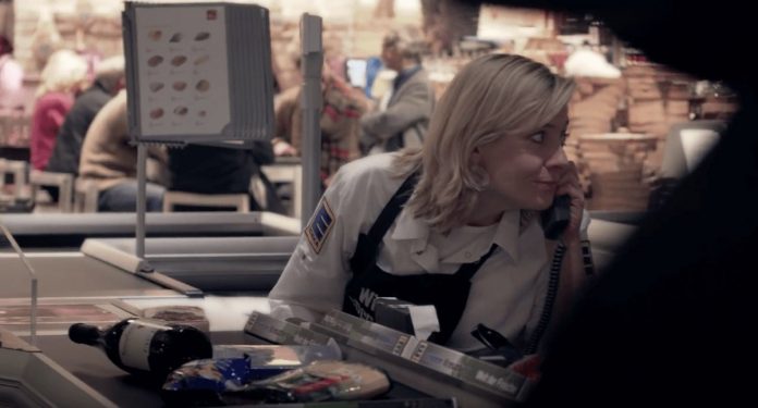 Watch Closely What They Caught The Cashiers Doing At This Supermarket. I’m Speechless!