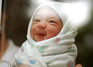 26 Photographs which go Straight to your Heart