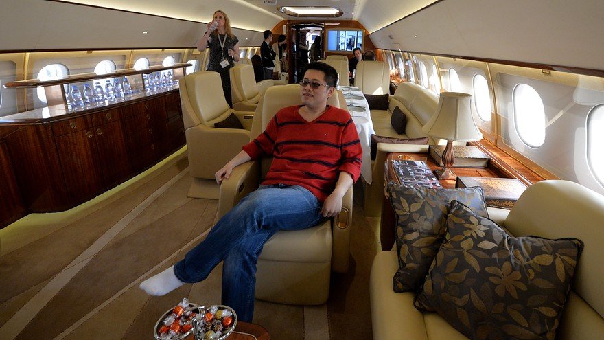 How to fly on a private jet for under $150 per person