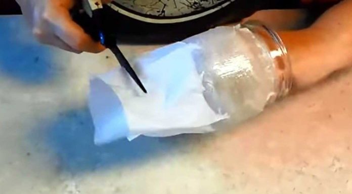 She Wraps A Jar In Paper. When She Reveals What’s Inside – I Have To Make This