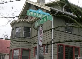 Man Finds Strangers Living In His New House – His Reaction Leaves Everyone Stunned