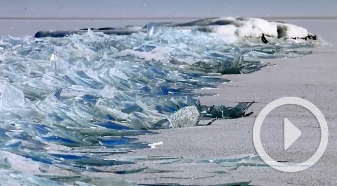 When Lake Superior Freezes, Something Amazingly Beautiful Happens. This Is Like Art.
