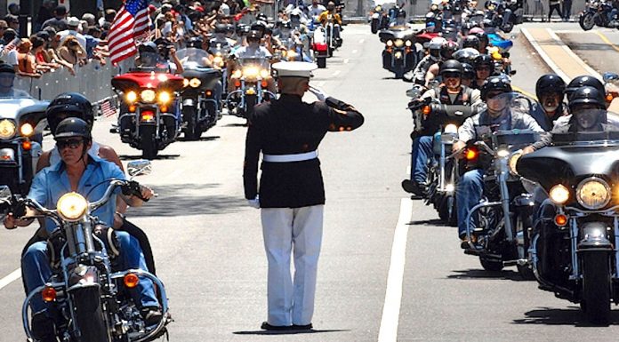 Injured Marine Held Salute For 3 Hours. What The Bikers Do? I’m Floored.