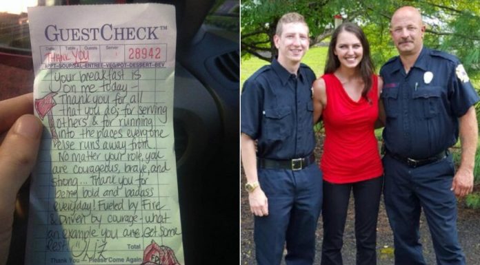 A Waitress Doodled On A Receipt, She Opened Facebook 2 Hours Later And Almost Fainted